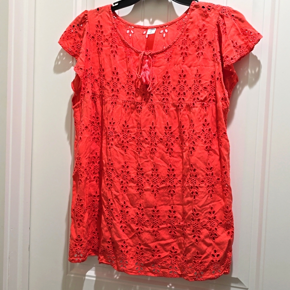 Women's, flutter sleeve top.